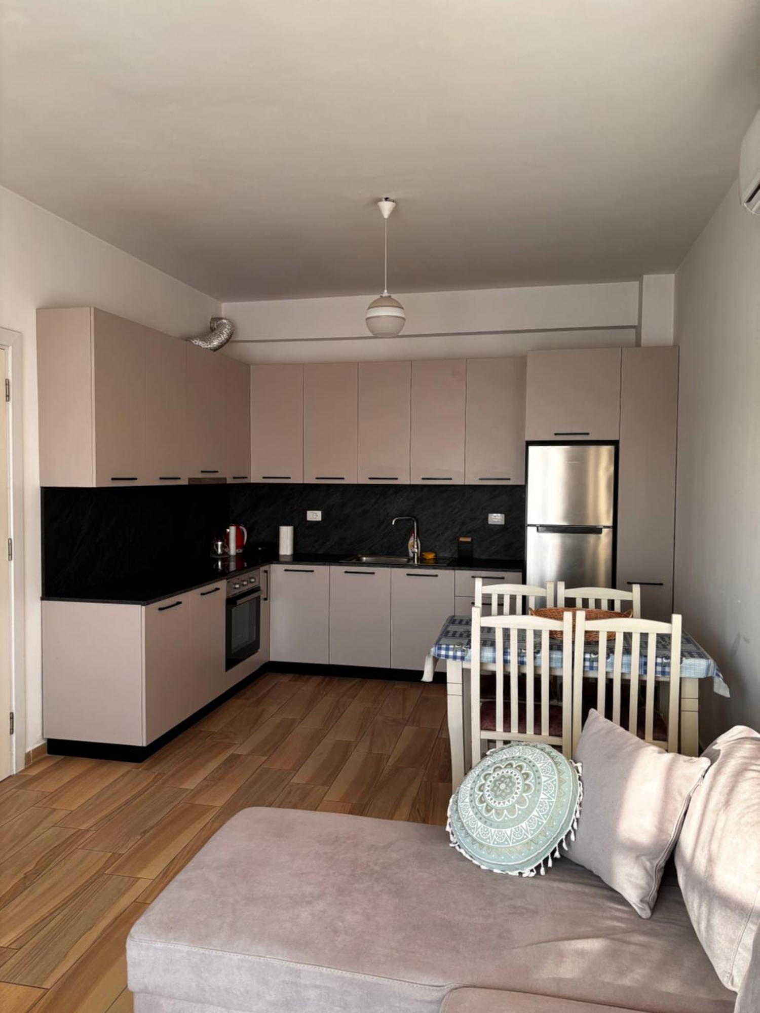 Jon'S Apartment Τίρανα Εξωτερικό φωτογραφία